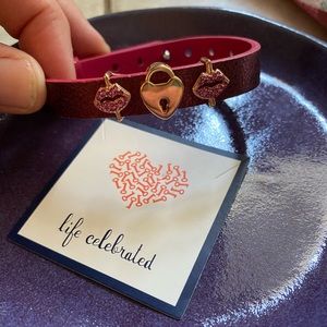 Pink kiss & heart lock bracelet